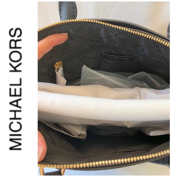 NWT authentic MK leather Cindy Dome satchel black - Picture 5 of 5